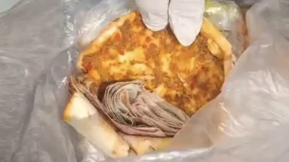 Sivas'da bir dilenci topladığı paraları lahmacunun içine sakladı