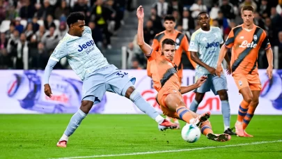 Juventus beraberliği Cabal ile kurtardı