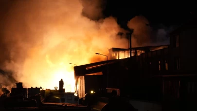 Samsun’da kereste fabrikasındaki yangın kontrol altına alındı