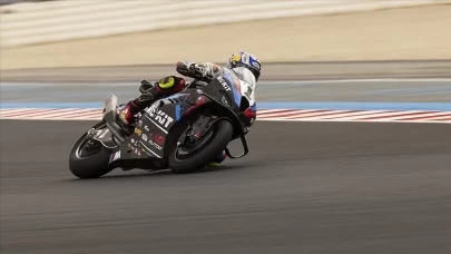 Toprak Razgatlıoğlu Fransa’da “2’de 2” yaptı