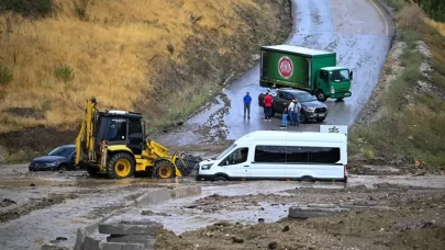 Ankara'yı sağanak vurdu!