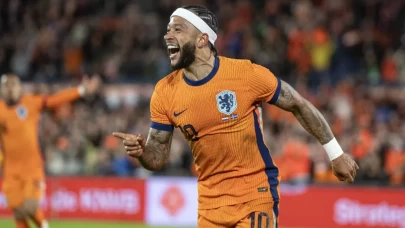 Memphis Depay, Hollanda tarihine geçti