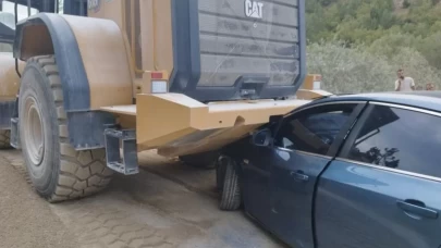 İş makinesi faciası: Araçtan inmeye çalışırken yaşamını yitirdi