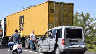 Manisa'da zincirleme kaza: 4'ü çocuk 6 yaralı
