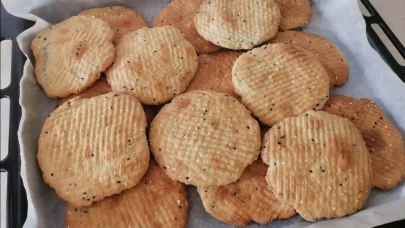 Maraş Çöreği Tarifi: Malzemeleri, Pişirme Süresi ve Yapılışı