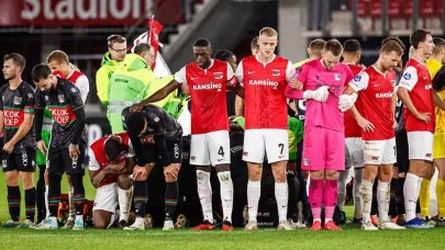 AZ Alkmaar - NEC Nijmegen maçı kalp krizi nedeniyle durdu!