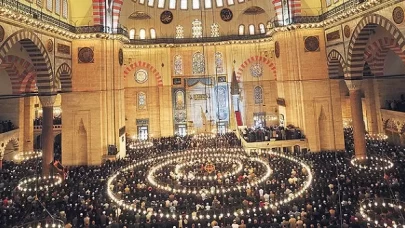 14 Ocak iftar saat kaçta? 15 Ocak Miraç Kandili sahur ve iftar vakitleri