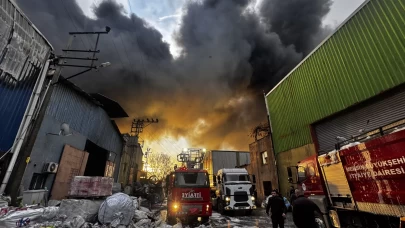 Mersin’de korkutan fabrika yangını!