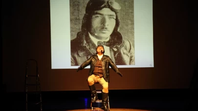 "Bir Tayyareci Vecihi Hürkuş" oyunu Çorum'da sahnelendi