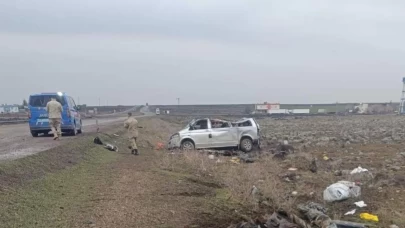 Cizre'de feci kaza: Minibüs devrildi