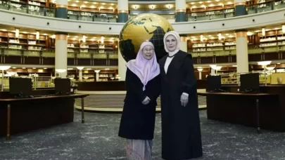 Emine Erdoğan ve Malezya Başbakanı’nın eşi Ankara’da kültür ve miras turunda