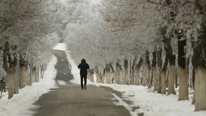 Diyarbakır’da görüş mesafesi metrelere düştü