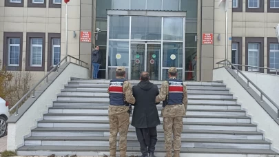 Tatvan’da göçmen kaçakçılığı operasyonu! 1 kişi tutuklandı