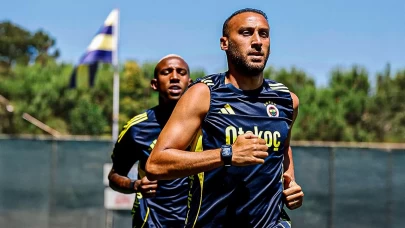 Fenerbahçe Cenk Tosun ile yollarını ayırdı