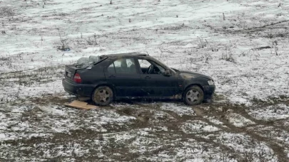 Karabük'te facianın eşiğinden dönüldü! Otomobil boş araziye savruldu