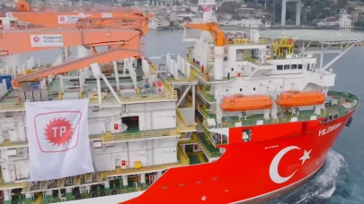 Bakan Bayrakta paylaştı! Türkiye’nin enerji filosu 8 gemiye ulaştı