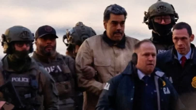 Maduro ve eşi mahkemeye götürülüyor!