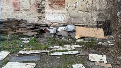 Boş arazide terk edilmiş bebek bulundu