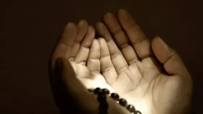 Kandillerde ve seher vaktinde okunacak en etkili dilek duaları