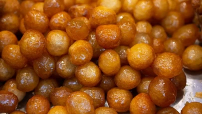 İsrafı lezzete dönüştürün: Tost ekmeğinden Saray Lokması