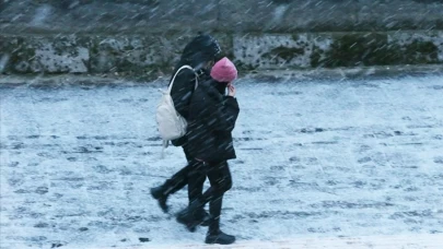 Kafkas Üniversitesi’nde eğitime kar engeli
