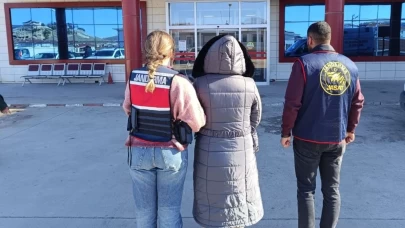 65 yıl önce ölen kardeşinin kimliğine büründü: 21 yıllık maaş oyunu jandarmaya takıldı