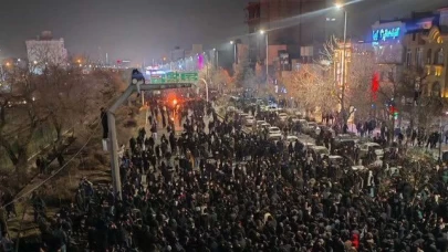 İran’daki eylemlerde ölü sayısı 5 bin 137’ye yükseldi