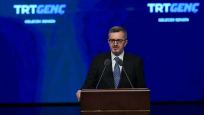 İletişim Başkanı Duran: Gençlerimiz, Türkiye’ye önümüzdeki on yıllarda büyük katkılar verecek