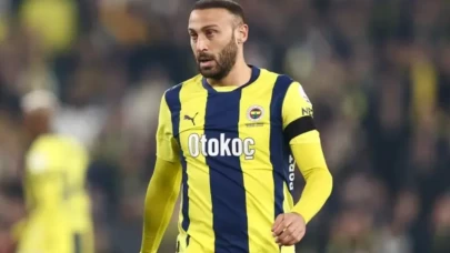 Cenk Tosun Kasımpaşa'ya transfer oldu