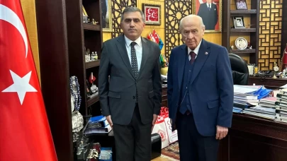 MHP lideri Bahçeli’yi ziyaret etti: Samsun teşkilatından bilgilendirme