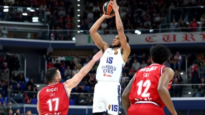 Anadolu Efes, EuroLeague'de hayal kırıklığı yarattı