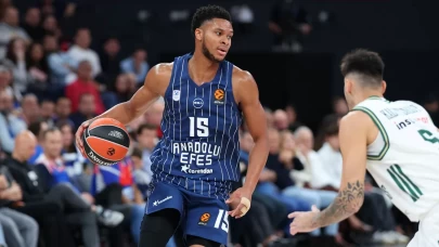 Anadolu Efes, yarın Baskonia’yı ağırlayacak