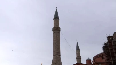 Fırtına Ayasofya'yı da vurdu!