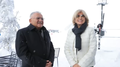 Başkan Büyükkılıç, Eski Başbakan Tansu Çiller'e Erciyes'i tanıttı