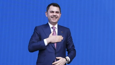 Bakan Kurum Samsun’da esnafın nabzını tuttu! Saathane esnafı ile bir araya geldi