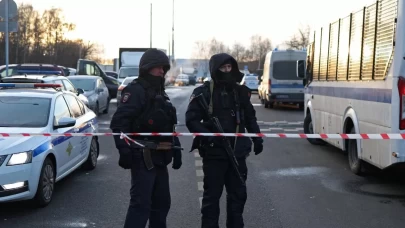 Rusya İçişleri Bakanlığı’nda ses bombası patladı