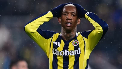 Fenerbahçe, Aston Villa'ya diş geçiremedi