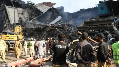 AVM yangınında 73 kişi hayatını kaybetti!