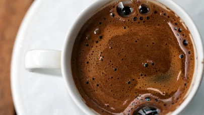 Sabah içtiğiniz o kahve meğer gençlik iksiriymiş! Sakın çöpe dökmeyin