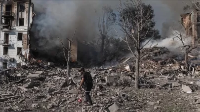 Rusya’dan Kiev’e balistik füze saldırısı