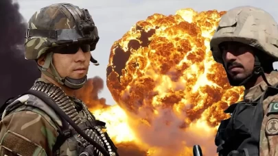 Resmen duyurdu: Pakistan Afganistan'a savaş ilan etti!