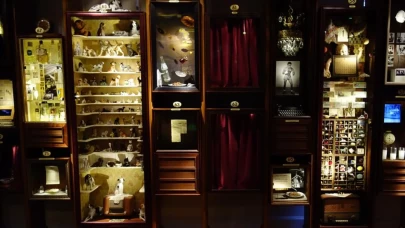 Tokalar, fincanlar ve küpeler... Her eşyanın altında bir acı saklı