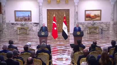 Cumhurbaşkanı Erdoğan ve Sisi'den tarihi basın toplantısı: "Suriye'nin toprak bütünlüğü önemli"