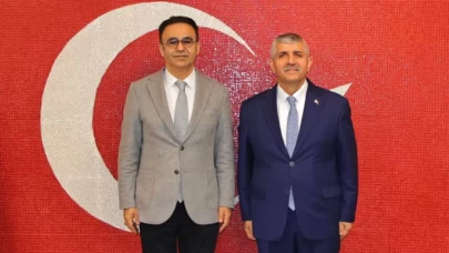 MHP İzmir'den MEB'e destek ziyareti: 'Okullarda Ramazan etkinlikleri artmalı'