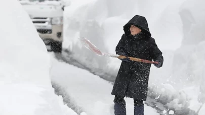 Japonya’da kış kabusu: Kar yağışı ve kazalarda can kaybı 27’ye yükseldi!