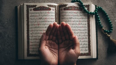 Seyyidül İstiğfar duası, okunuşu ve derin anlamı