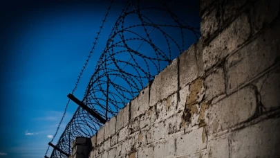 Sakarya'da kadın cezaevinde yangın: 10 hükümlü hastaneye sevk edildi