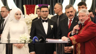 Murat Yıldırım'ın oğlu evlendi! İçişleri Bakanı Mustafa Çiftçi, Çorum’da nikah şahidi oldu