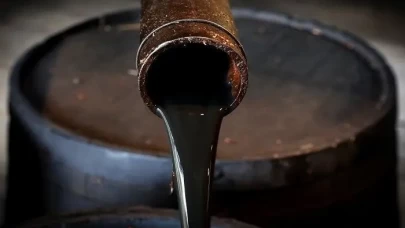 Brent petrol yatay seyirde: Varil fiyatı 67,23 dolar