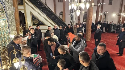 Sakal-ı şerif isparta’da berat kandili’nde ziyarete açıldı